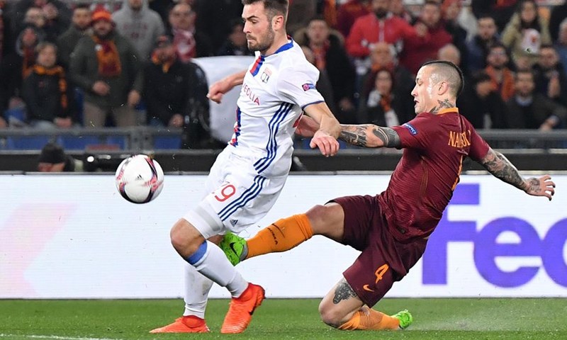 VIDEO: Lyon sačuvao prednost protiv Rome, minimalno slavlje Manchester Uniteda