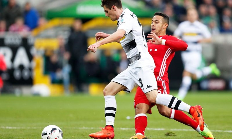 VIDEO: Bayern pobjedom kod Borussije Mönchengladbach povećao prednost nad Leipzigom