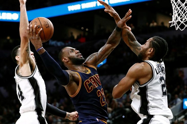 VIDEO: Očajna šuterska večer Hezonje, Cavsi teško stradali u San Antoniju