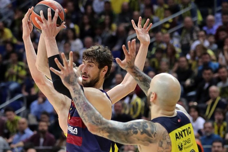 Tomić dvoznamenkast u visokoj pobjedi Barcelone, Real u završnici slomio otpor Estudiantesa