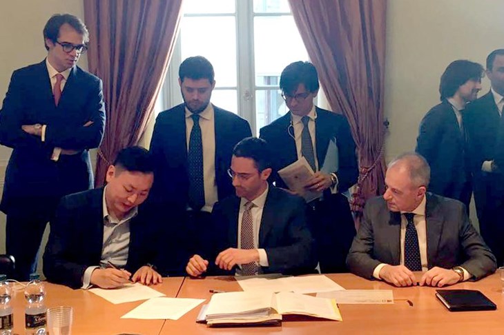 Posao dovršen: Berlusconi prodao Milan Kinezima za 740 milijuna eura