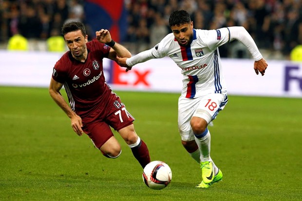 VIDEO: Lyon s dva igrača više bez pobjede kod Caena, Monacu samo remi u Toulouseu