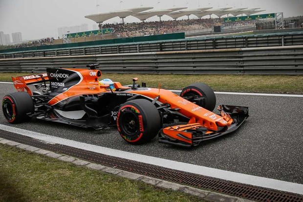 Potvrđeno: Carlos Sainz zamijenit će Fernanda Alonsa u McLarenu