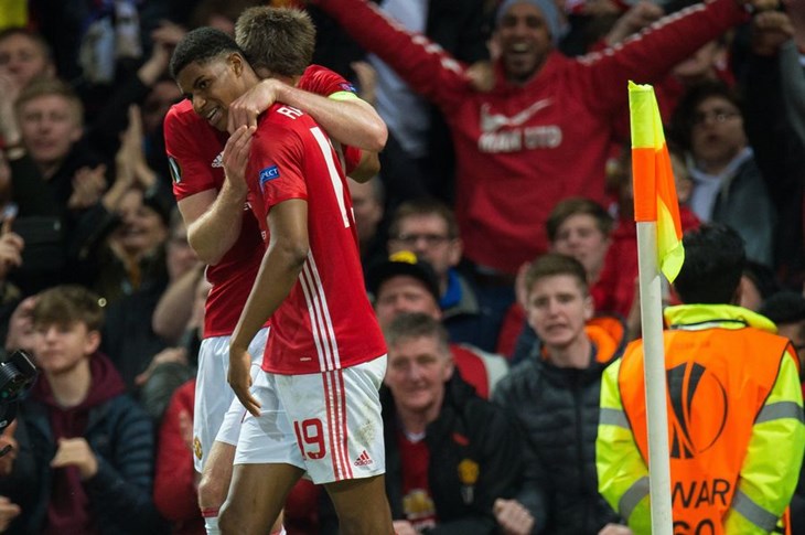 VIDEO: Mourinho pogodio, igrači s klupe donijeli pobjedu Unitedu protiv Leicestera