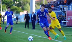 VIDEO: Slaven Belupo u sudačkoj nadoknadi srušio Dinamo, Rijeka sve bliže naslovu!