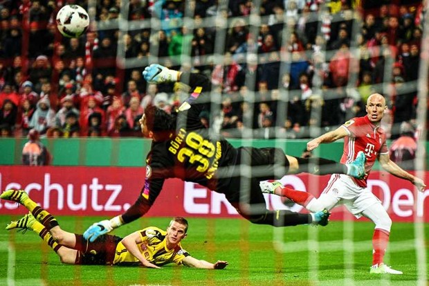 VIDEO: Borussia Dortmund preokretom na Allianz Areni do povijesnog finala Kupa