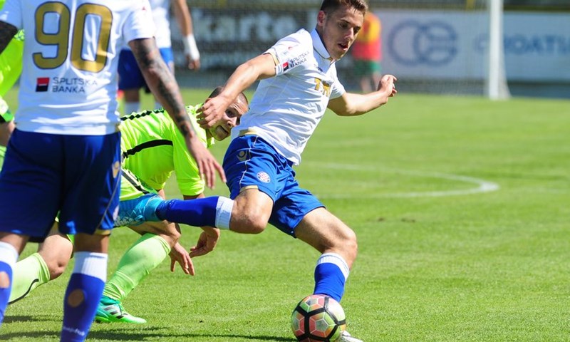 VIDEO: Hajduk dvama pogocima do rutinske pobjede kod Istre 1961