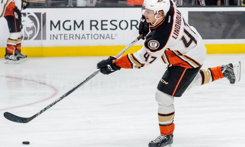 Anaheim smanjio na 2-1, Nashville poveo protiv Bluesa