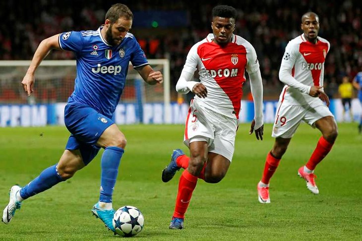 VIDEO: Higuain i Buffon srušili Monacov niz i donijeli veliku prednost Juventusu