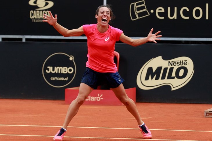 Schiavone na kraju karijere niže pobjede, kraj za braniteljicu naslova