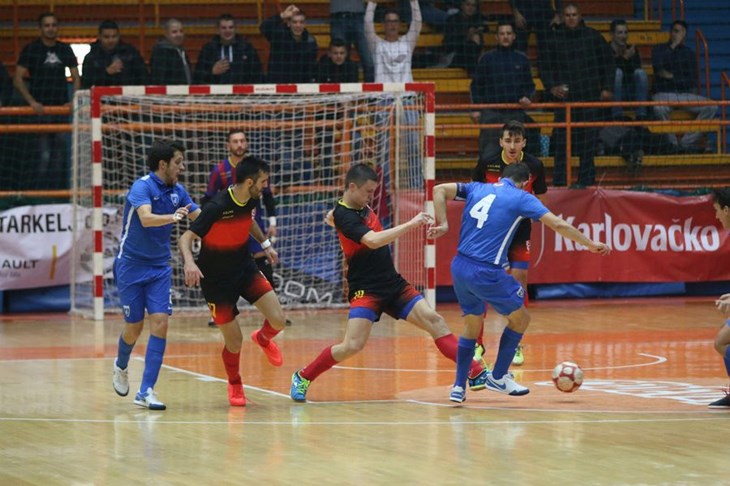 Square uhvatio posljednji vlak za doigravanje, Nacional suspendiran, Uspinjača nije putovala u Vrgorac