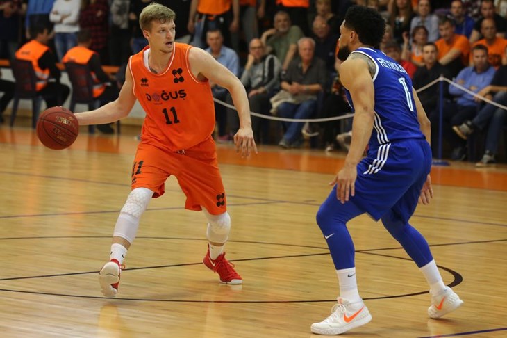 Cibona i Cedevita do prednosti u polufinalnoj seriji protiv Šibenika i Splita