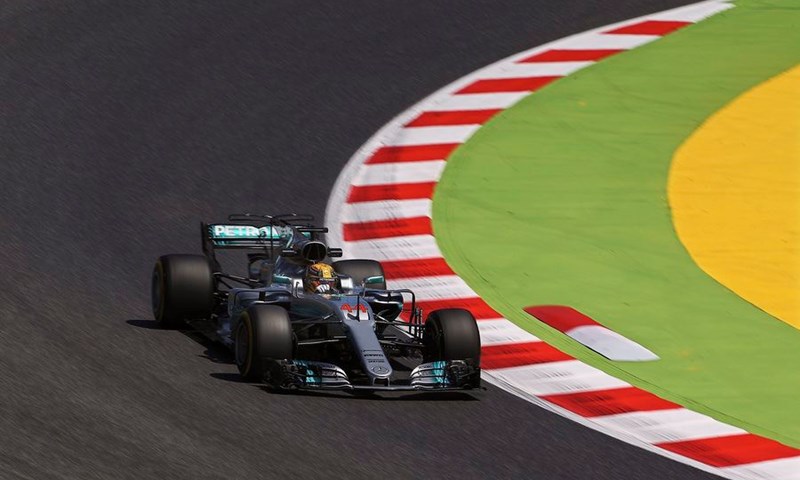 Hamilton najbrži u kvalifikacijama u Španjolskoj, Vettel samo pet stotinki sporiji