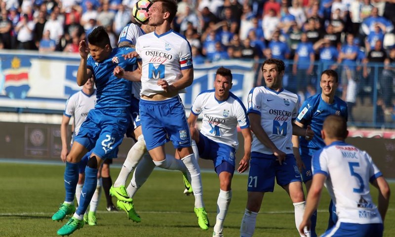 Hajduk i Dinamo gostuju u Slavoniji, derbi kola u Gradskom vrtu