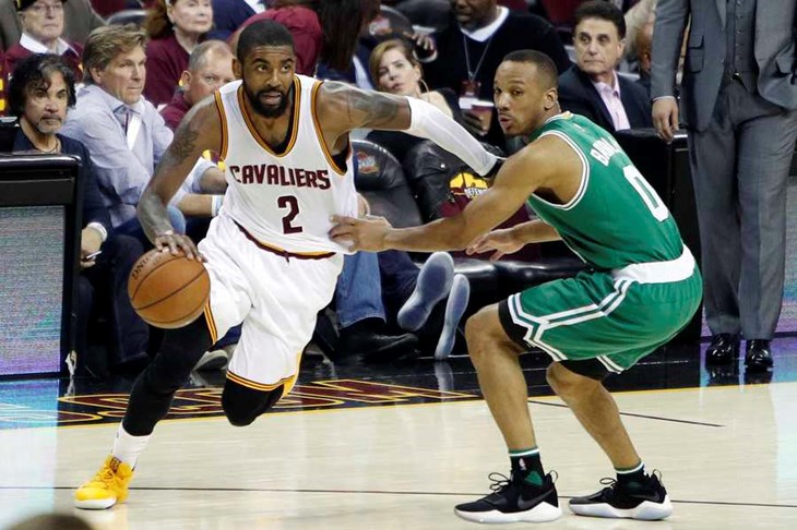 VIDEO: Briljantni Kyrie Irving spasio Cavse poraza, u Boston se ide po finale
