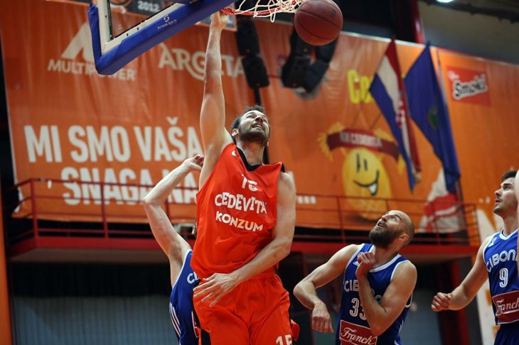 Lyon-Villeurbanne šokirao Le Mans, Bilanov Strasbourg siguran