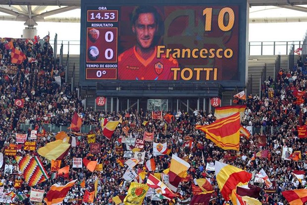 Francesco Totti prelomio: "Moj igrački put je završio, postajem direktor u klubu"