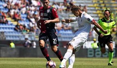 VIDEO: Pisacane u posljednjim sekundama za pobjedu protiv Milana u zadnjoj utakmici na Sant'Eliji