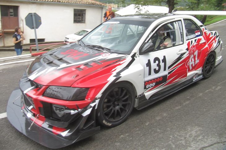Pereković u Mitsubishi Lanceru samo 3.45 sekundi sporiji od Szasza u Formuli 3.0
