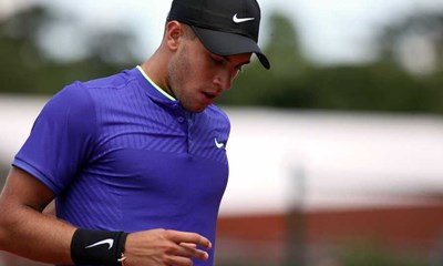 Borna Ćorić nastavlja s mizernom formom, Dudi Sela pomeo ga za samo sat vremena