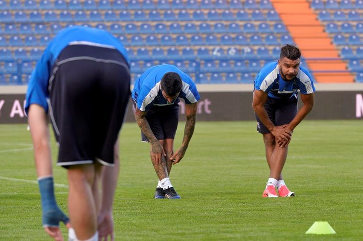 VIDEO: Soudani lijepim pogotkom donio pobjedu Alžiru protiv Gvineje