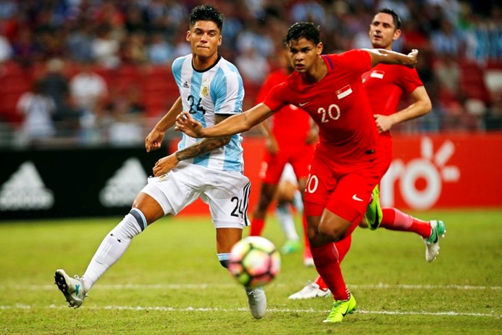 VIDEO: Argentinci u čudnoj formaciji pregazili Singapur, Francuska bolja od Engleske