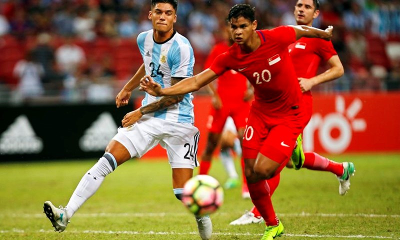 VIDEO: Argentinci u čudnoj formaciji pregazili Singapur, Francuska bolja od Engleske