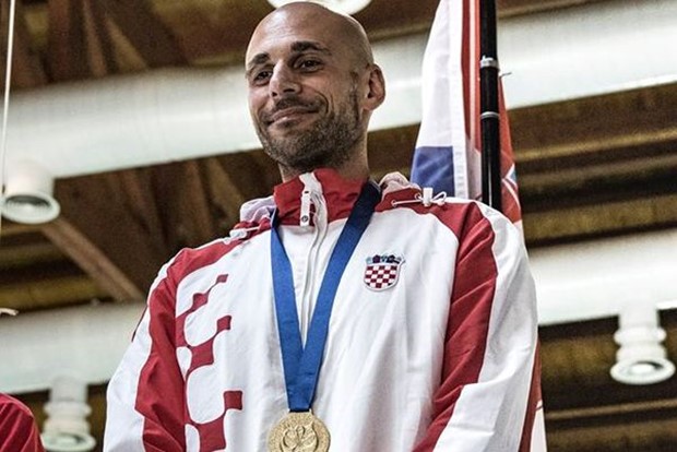 Dan za danom, zlato za zlatom - Goran Čolak i dalje niže pobjede