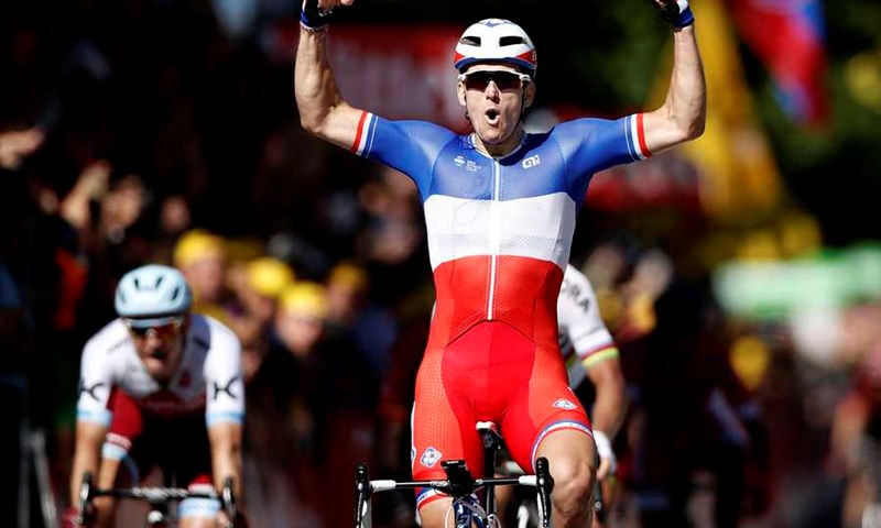 Pobjeda Demarea, Cavendish stradao u završnom šprintu, Sagan kažnjen