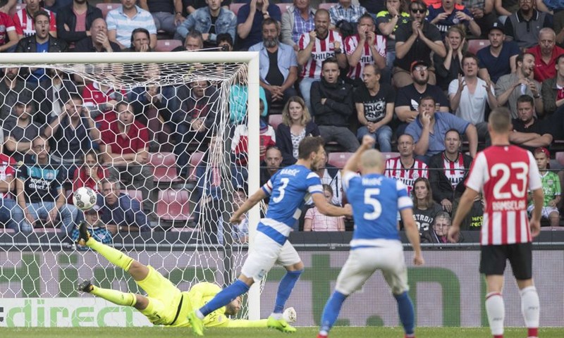 Igrači PSV-a složni: "Morat ćemo igrati puno bolje da bi slomili Osijek"