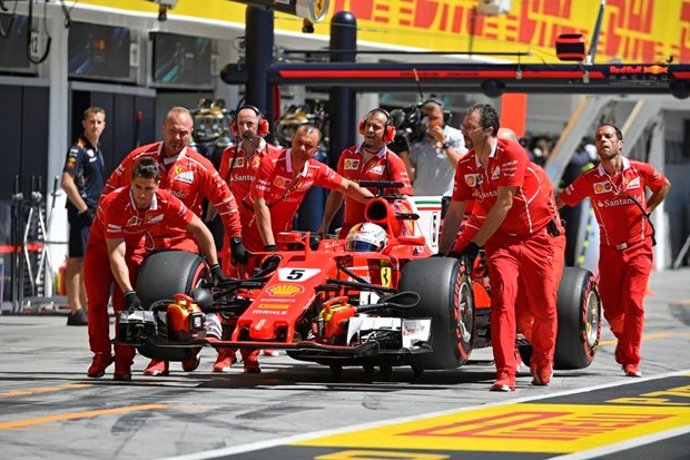 Vettel najbrži u kvalifikacijama na Hungaroringu, Hamilton tek četvrti