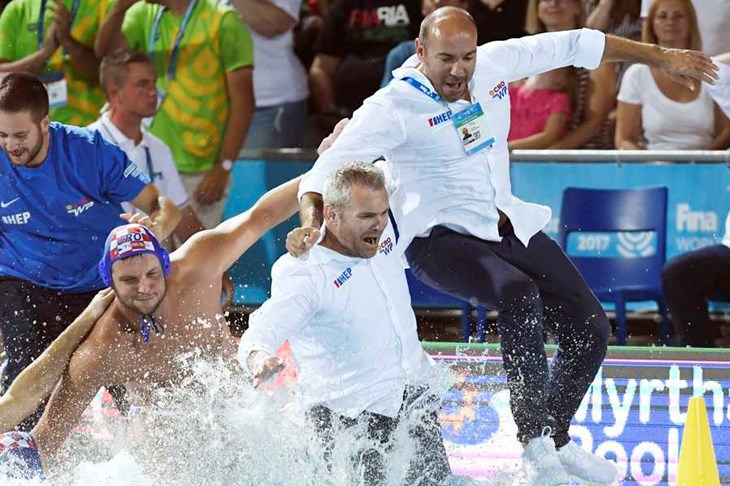 Barakude preokretom do pobjede protiv Crne Gore i polufinala protiv Srbije!