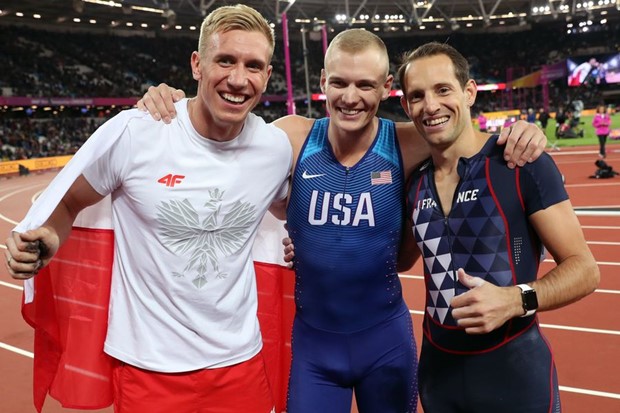 Horvat na Hanžeku protiv dva svjetska prvaka