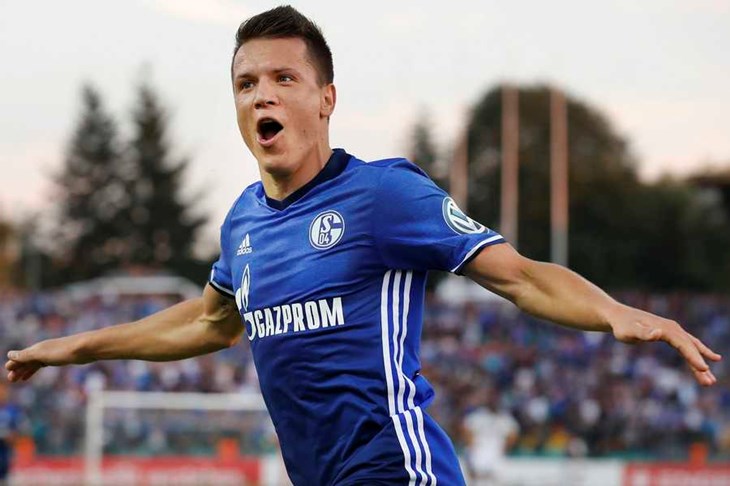 VIDEO: Schalke i Hertha se provukli u završnici, neredi u Rostocku