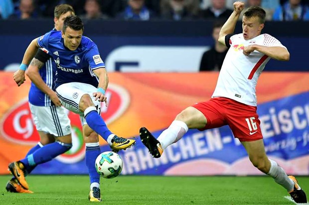 VIDEO: Domenico Tedesco debitirao pobjedom u Bundesligi, Schalke nadigrao RB Leipzig