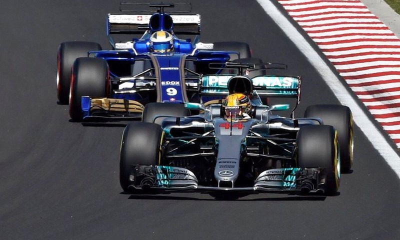 Hamilton izjednačio Schumacherov rekord po broju pole positiona