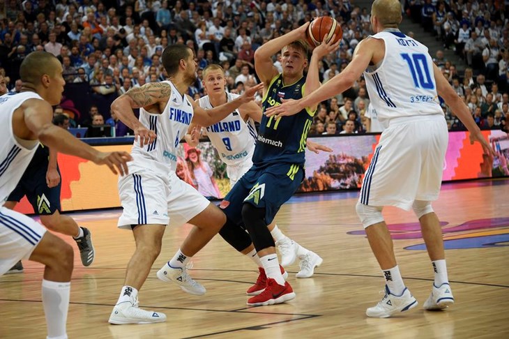 Slovenija nakon teške bitke slomila Finsku i zasjela na vrh skupine A