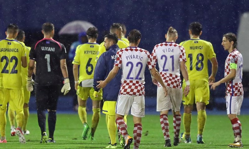 Potopljeni teren na Maksimiru doveo do prekida utakmice, nepoznat termin nastavka
