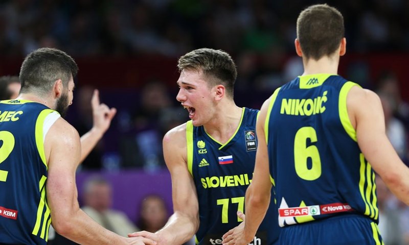 Slovenija u prvom velikom finalu od samostalnosti protiv oslabljene Srbije
