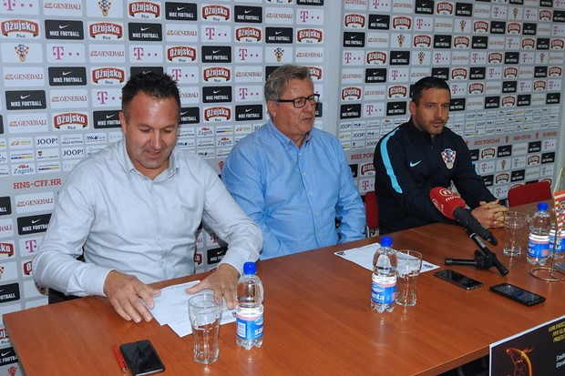 Ženska i U-21 nogometna reprezentacija u Varaždinu, Gračan bez Halilovića, Ćorića i Pongračića