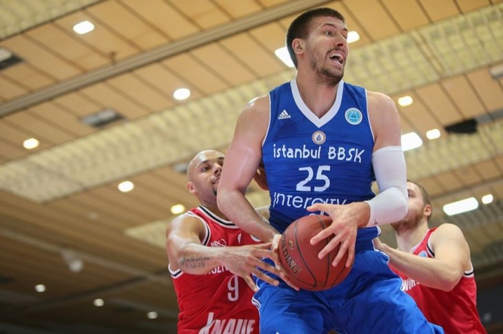 Sjajan nastup Ivana Buve u pobjedi Istanbula, Fenerbahče lako do novog slavlja