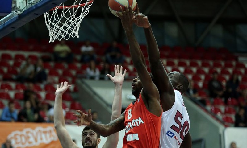 Crvena zvezda kompletirala centarsku liniju, Olympiakos doveo još jedno pojačanje