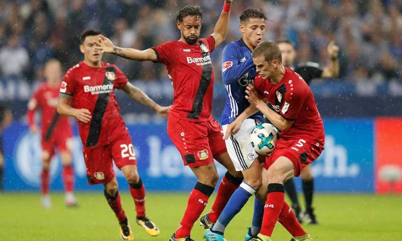 VIDEO: Goretzka krasnim golom doveo Schalke u vodstvo, mladi Bailey donio bod Bayeru