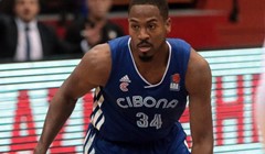 Langston Hall napustio Cibonu i preselio u Grčku