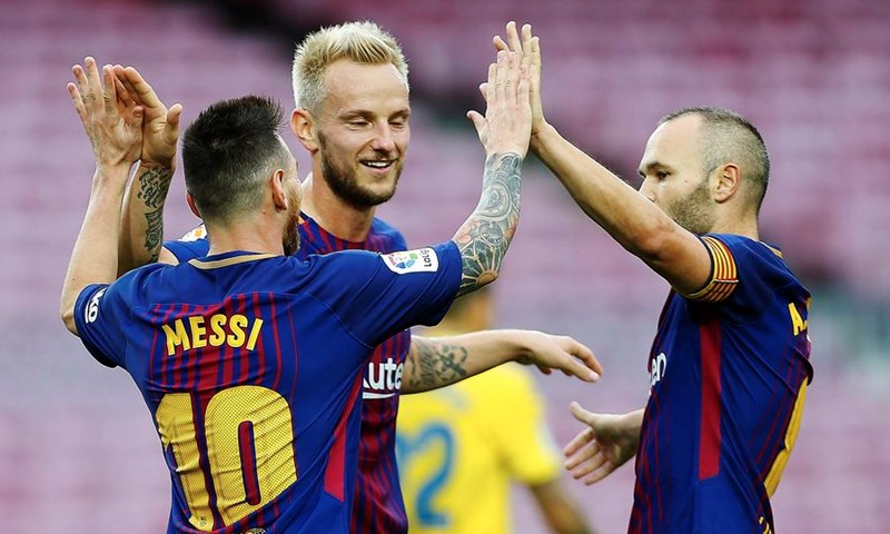 VIDEO: Rakitić zabio, a Messi briljirao u visokoj pobjedi Barcelone za polufinale Kupa kralja