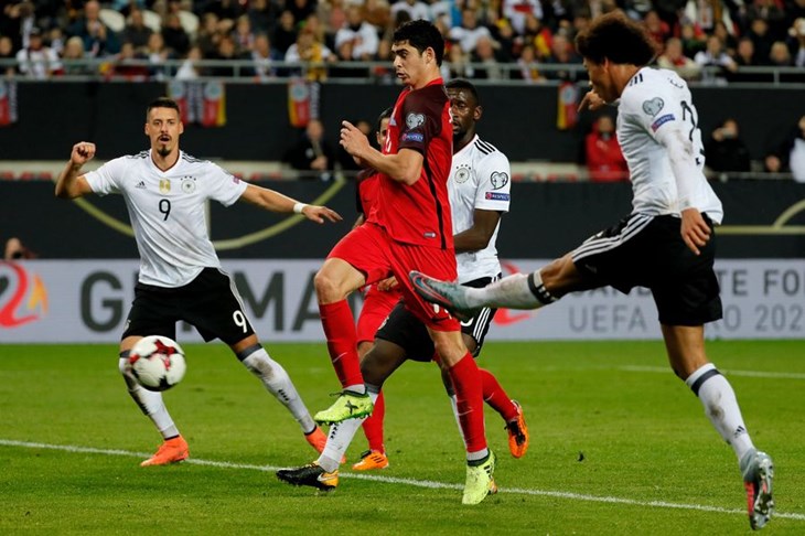 VIDEO: Žuti nije izdržao kod svjetskih prvaka, Sjeverna Irska porazom zaključila grupnu fazu