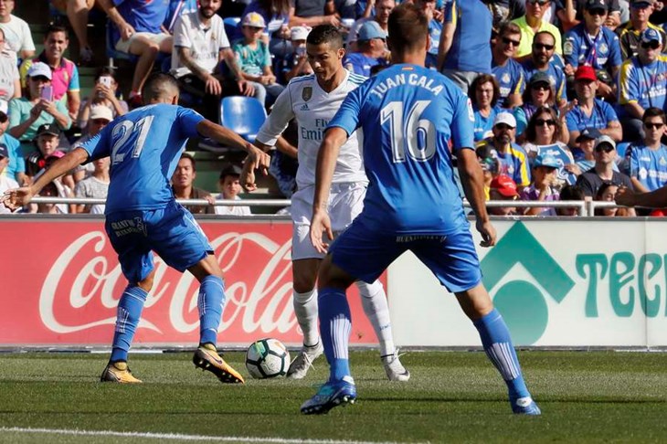 VIDEO: Cristiano Ronaldo prvim ovosezonskim golom u La Ligi spasio Real Madrid kod Getafea