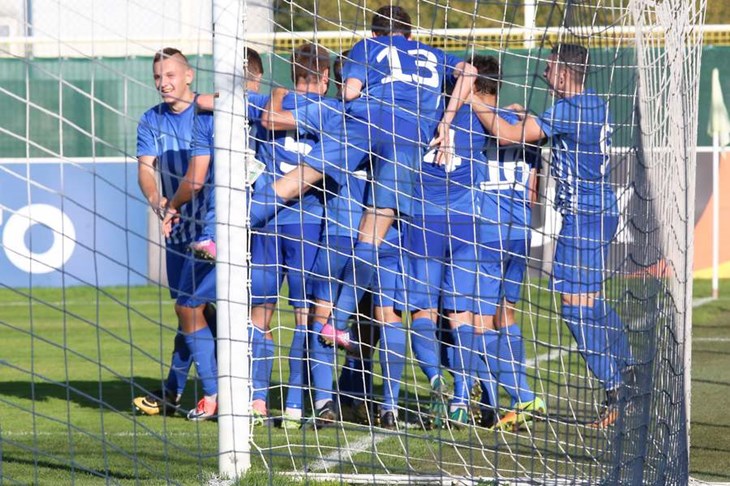 Lokomotiva remizirala s Dinamom i tako osigurala prolaz u drugo kolo UEFA Lige prvaka mladih