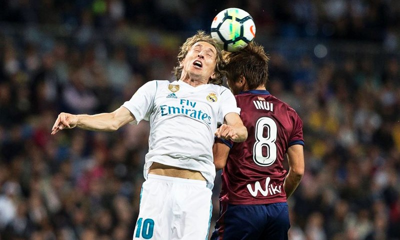 Luka Modrić u Uefinoj momčadi godine, samo Messi iz Barcelone, nitko iz pariške velike trojke