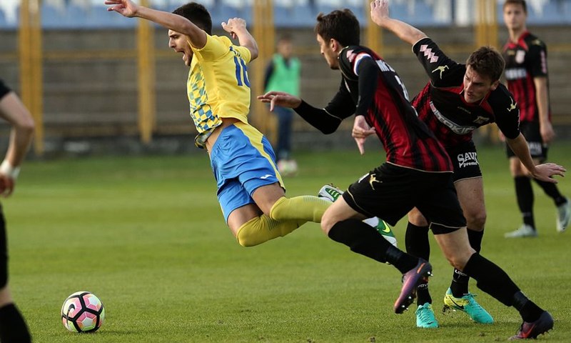 Hajduk se mučio, ali slavio u Šibeniku, Inter izbacio Sesvete golom u 116. minuti